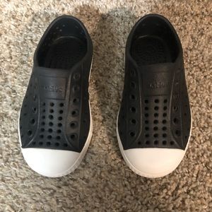 Black Jefferson Natives Shoes C6